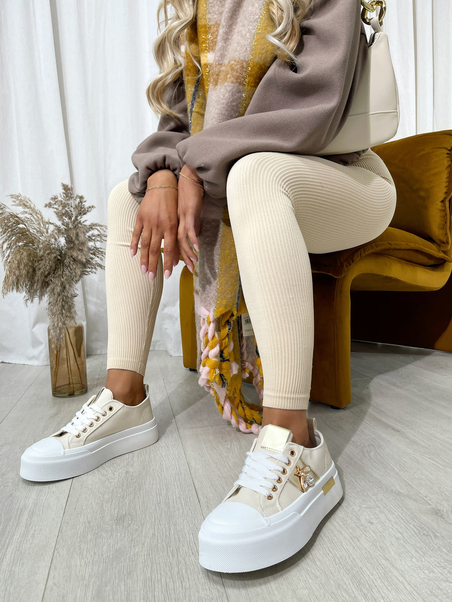 Luxe Bee Decorative Lace Up Platform Trainers