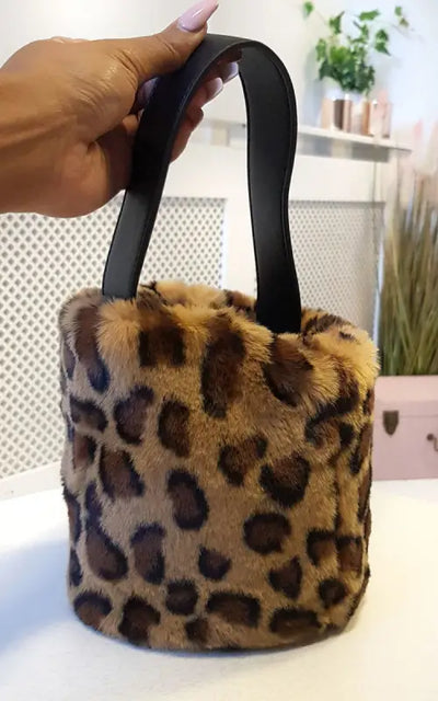 Fluffy Pouch Bag - Leopard / 1SZE - Handbags