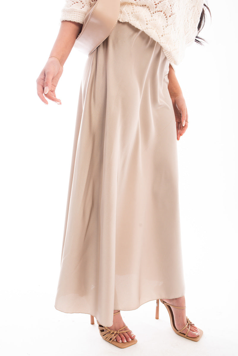 Lightweight High Waisted Maxi Skirt