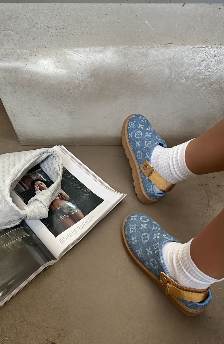 Printed Sling Back Platform Clogs