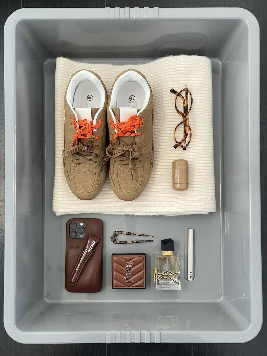 Double Contrast Lace Up Flat Trainers