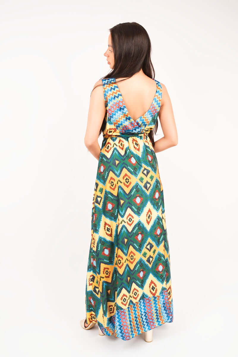 V Neck Sleeveless Maxi Dress with Tie Waist by Moda
