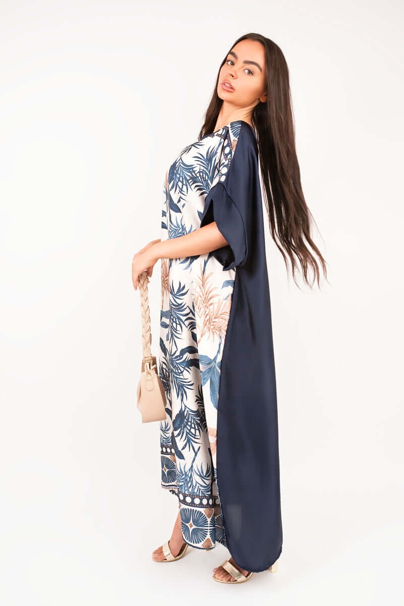 Oversized Batwing Maxi Dress with Tropical Print by Moda