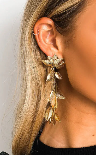 Leaf Statement Drop Earrings - Gold / 1SZE